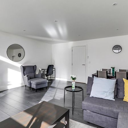 Exceptionally Spacious Central Canterbury Home Exteriör bild
