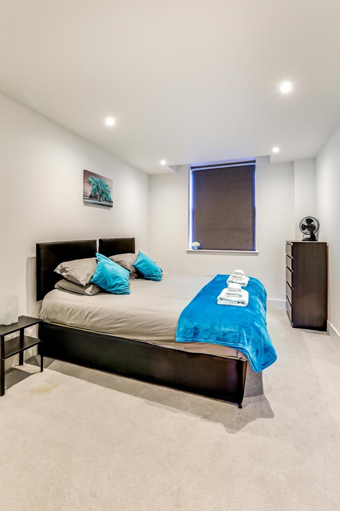 Exceptionally Spacious Central Canterbury Home Exteriör bild
