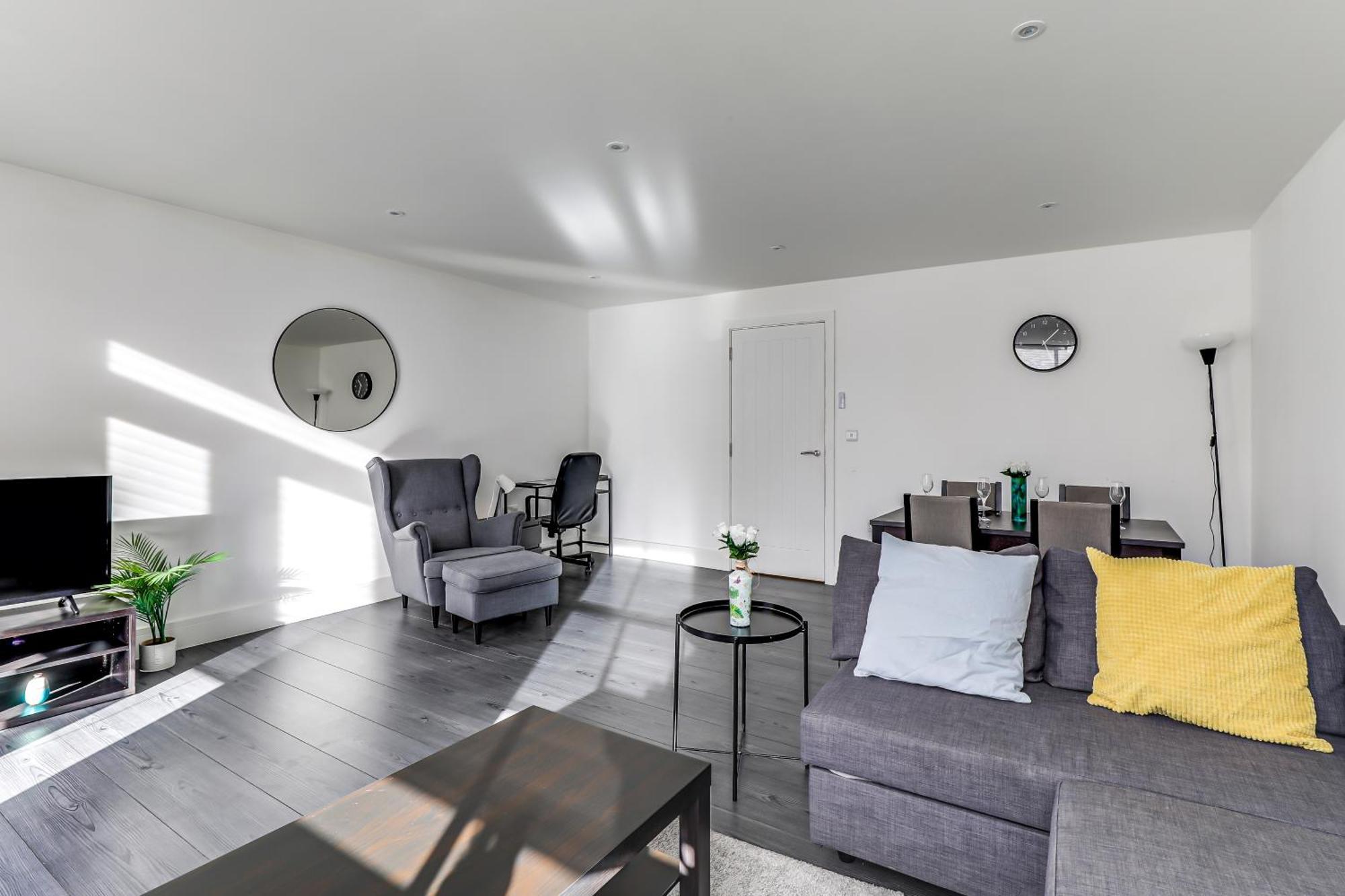 Exceptionally Spacious Central Canterbury Home Exteriör bild