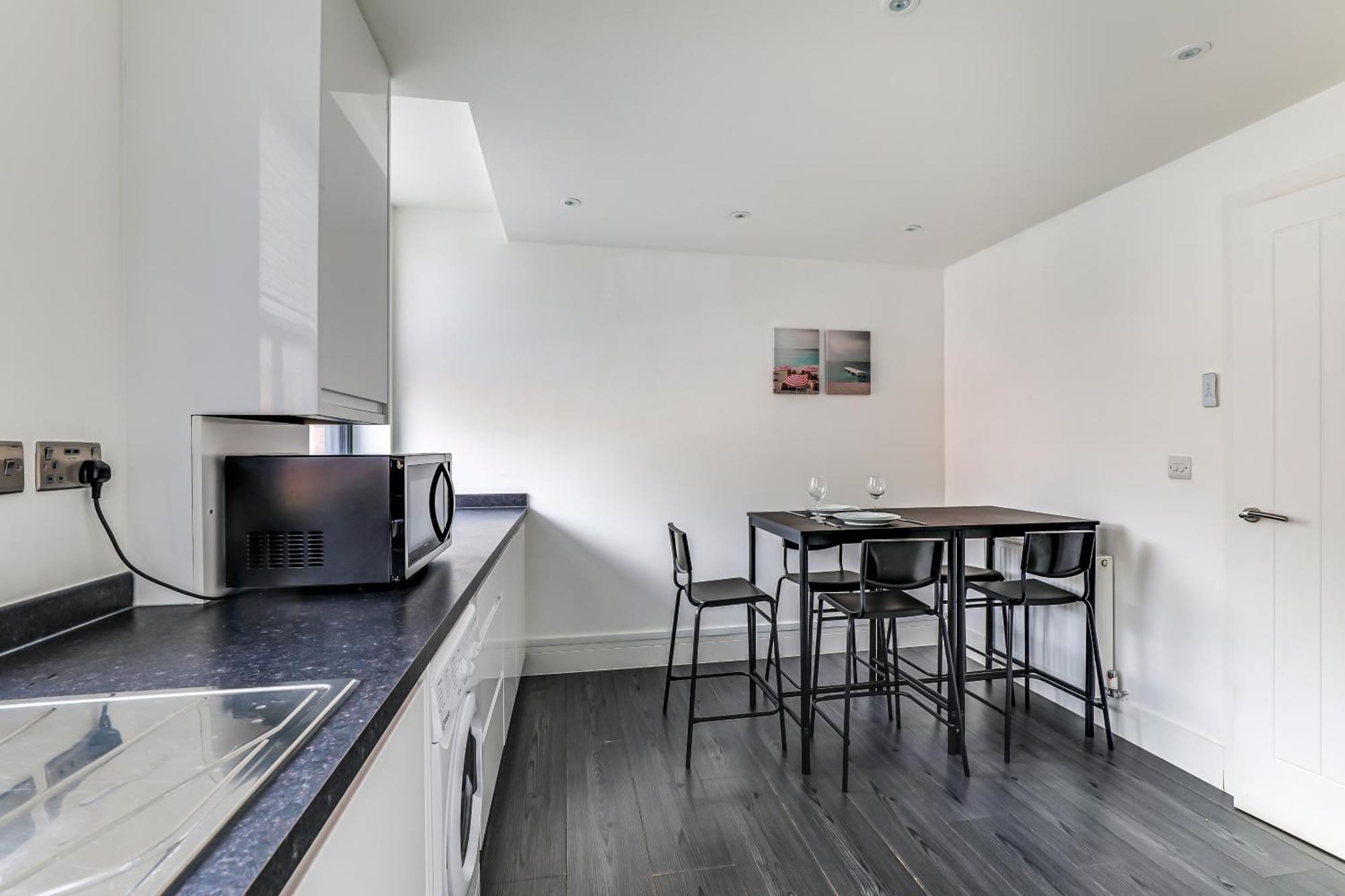 Exceptionally Spacious Central Canterbury Home Exteriör bild