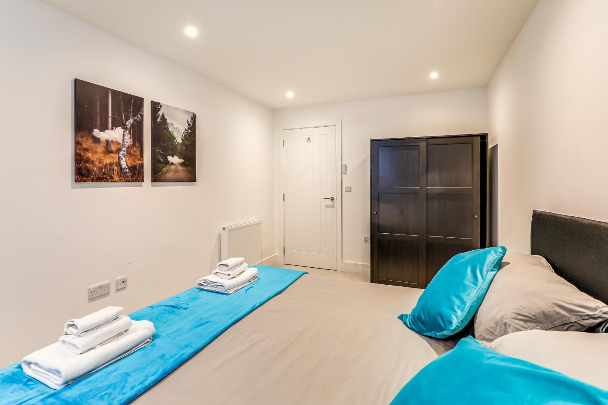 Exceptionally Spacious Central Canterbury Home Exteriör bild